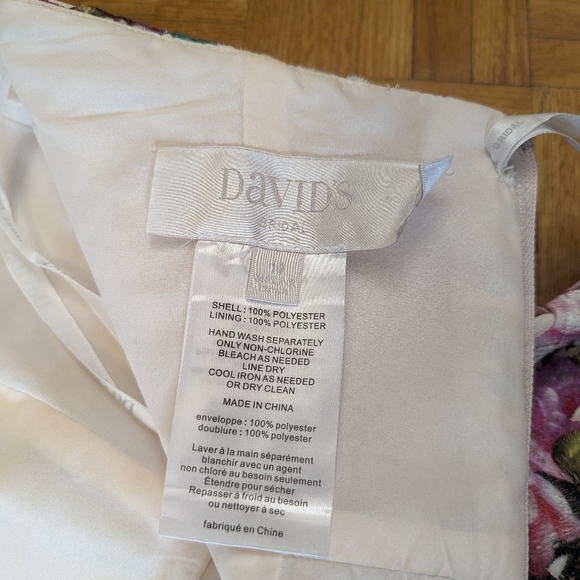 Stunning Sweetheart Dress - Picture 9 of 12